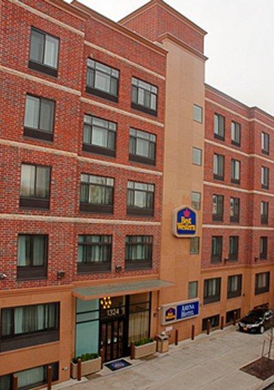 Best Western Plus Arena Hotel New York Eksteriør bilde