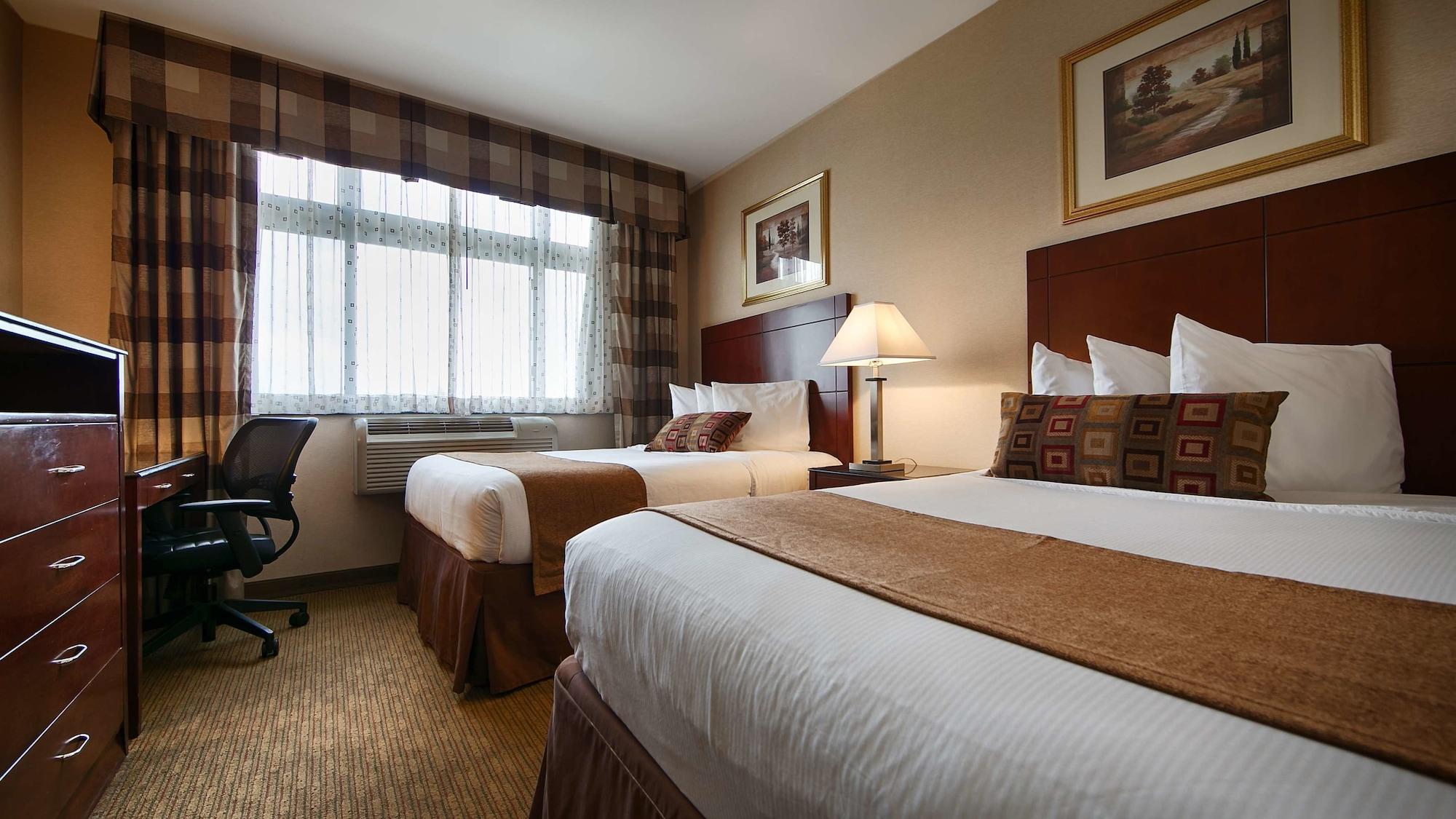 Best Western Plus Arena Hotel New York Eksteriør bilde